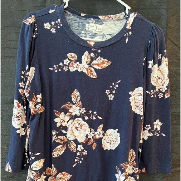 Maurices Top - Picture 2 of 4